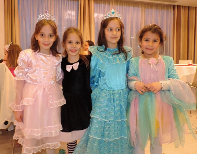 Views: 1,950
Rating: 0/5
Total votes: 0
Downloads: 340
Added: 07.03.16
1000x781 (108.1 KB)